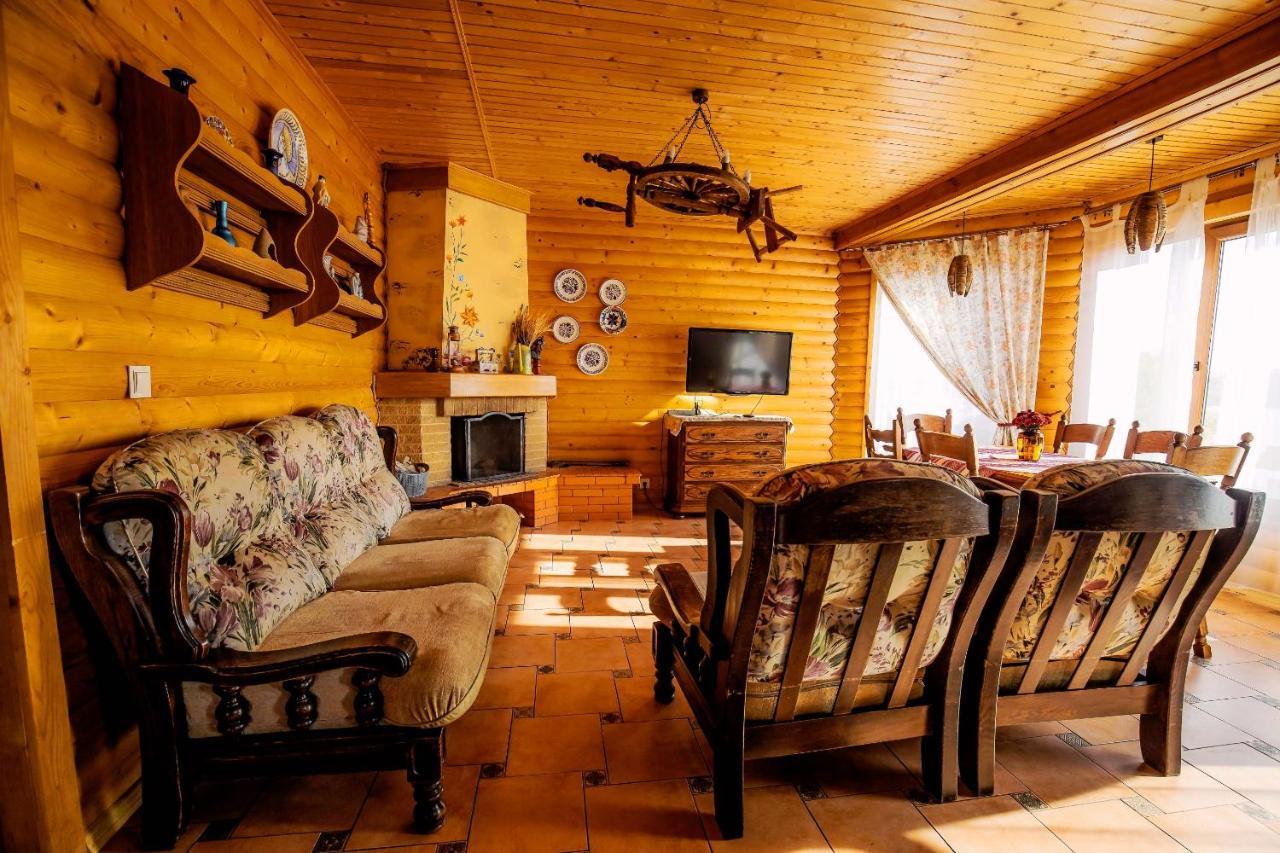 Country House Domik V Derevne Markovtsy  ภายนอก รูปภาพ