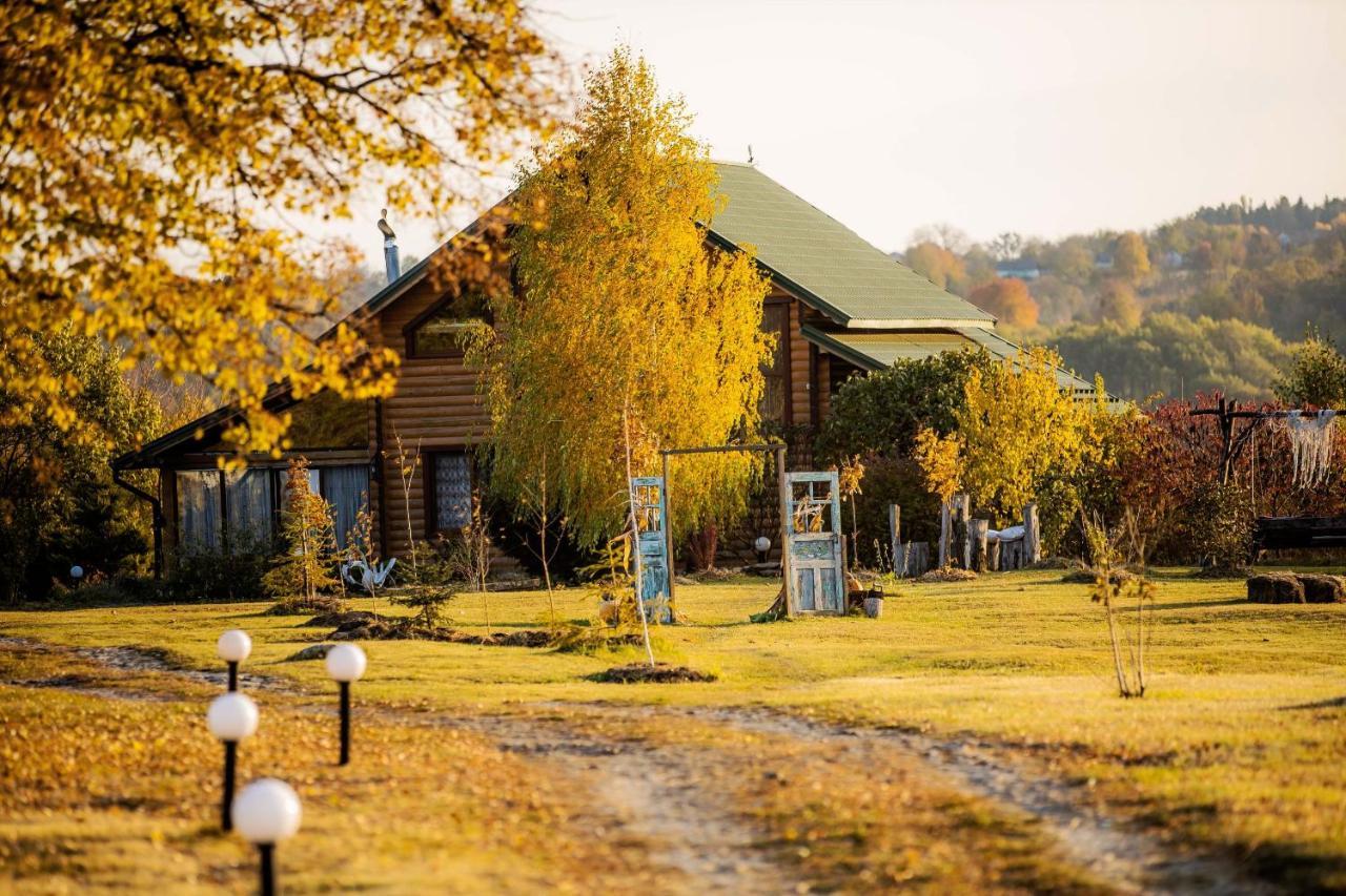 Country House Domik V Derevne Markovtsy  ภายนอก รูปภาพ