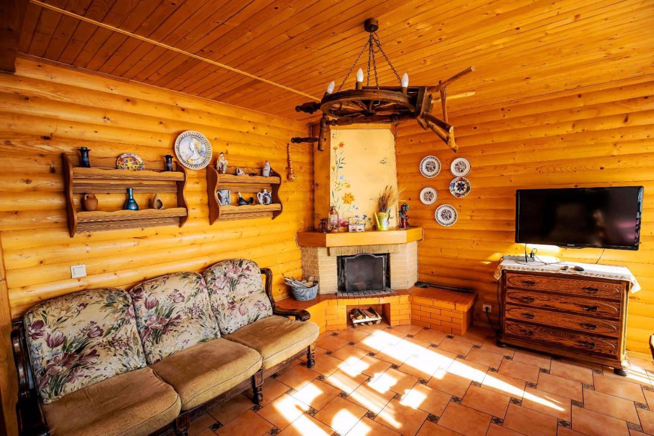 Country House Domik V Derevne Markovtsy  ภายนอก รูปภาพ